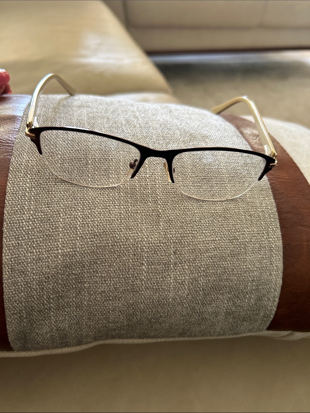 Ercu Half-Rim Reading Glasses in Brown and Gold